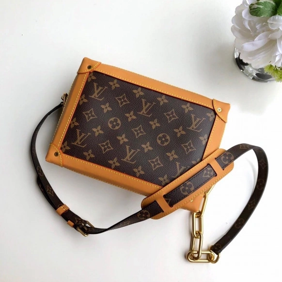 VUITTON BOX LOUIS 0810